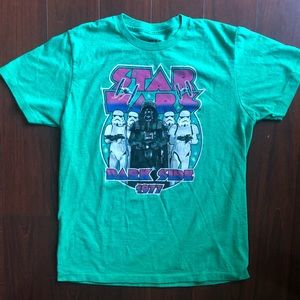 Star Wars T -Shirt (Size Medium)